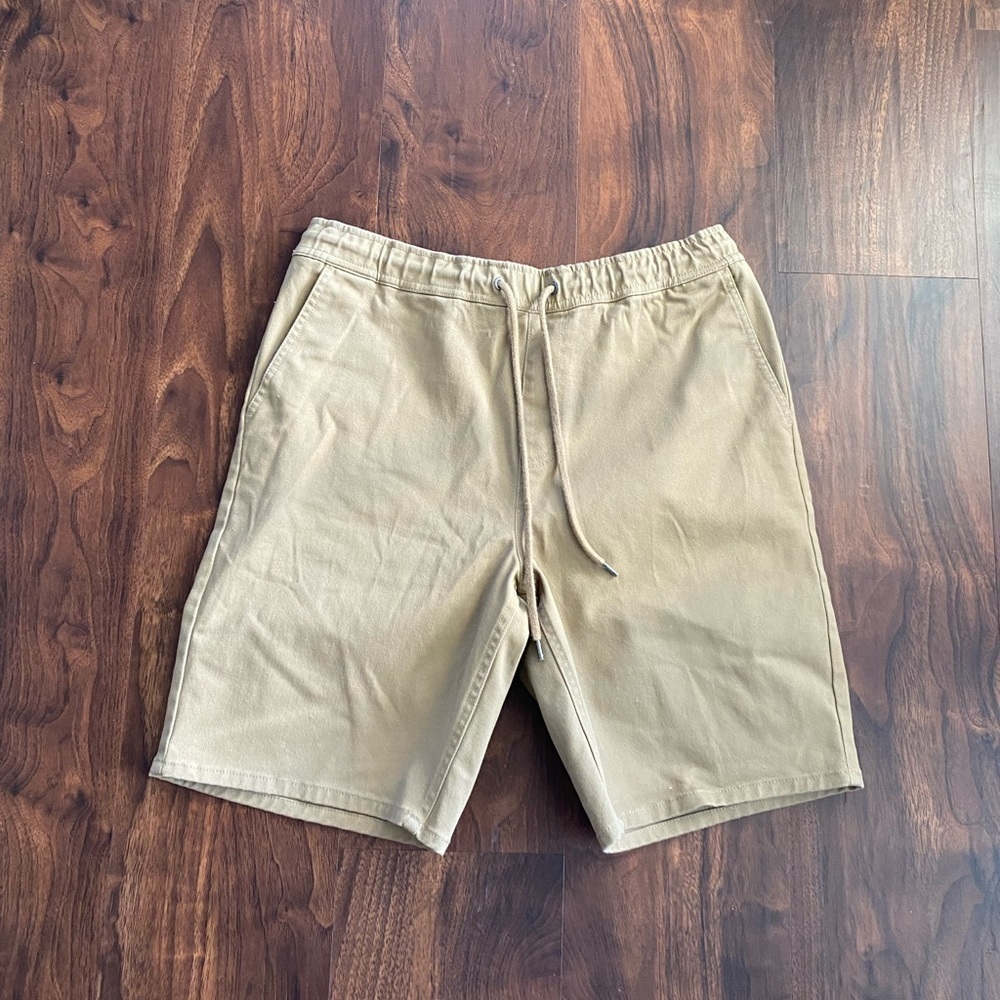 Brixton Madrid ll Hemmed Relaxed Fit Shorts
Drawstring Waist Size Small